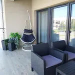 Nadmorski - Kompleks Piec Morz Z Basenem Apartment *