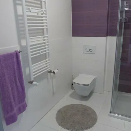Apartament Nadmorski - Kompleks Pięć Mórz Z Basenem Sianożęty