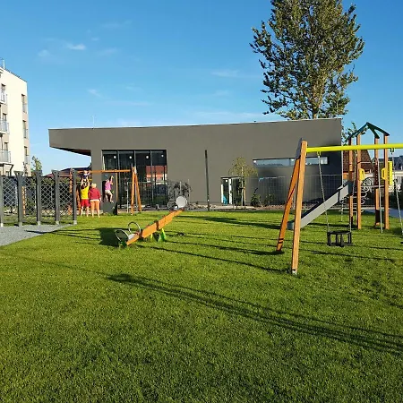 Apartament Nadmorski - Kompleks Pięć Mórz Z Basenem Sianożęty