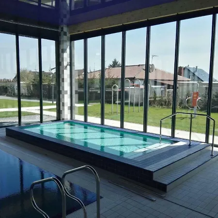 Nadmorski - Kompleks Piec Morz Z Basenem Apartment