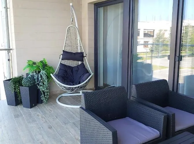 Nadmorski - Kompleks Piec Morz Z Basenem Lägenhet *