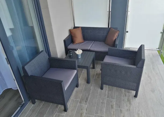 Nadmorski - Kompleks Piec Morz Z Basenem Sianozety